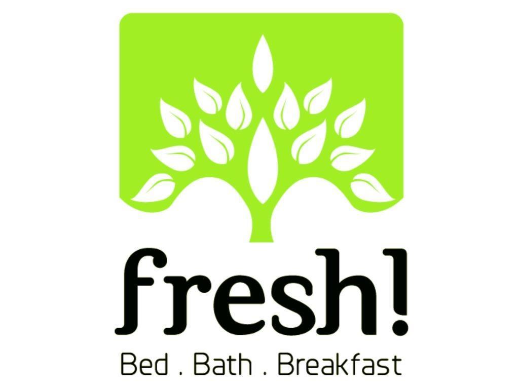 Fresh Hotel Sukabumi Exterior photo